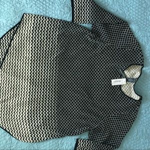 Women’s Black and Cream metallic tunic sweater